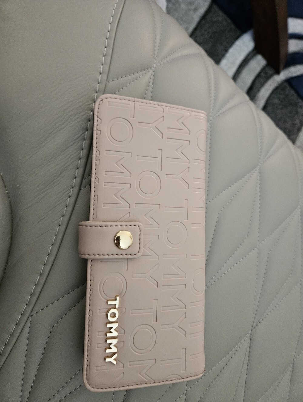 Tommy Hilfiger Blush Pink/tan Wallet